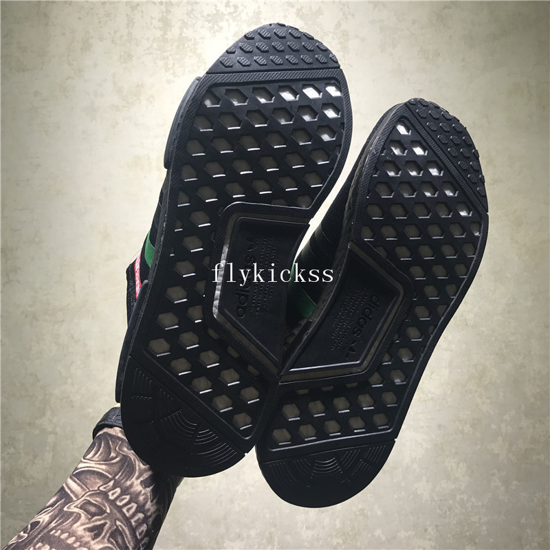 Undefeated xAdidas Originals NMD R1 PK